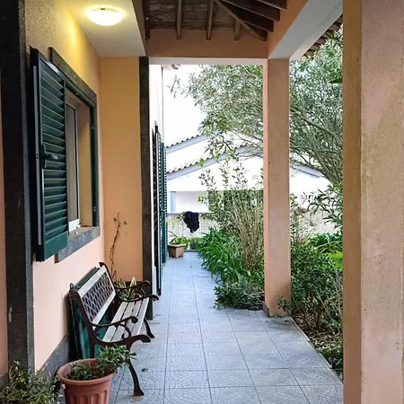 Ben House, Private Parking Hébergement de vacances