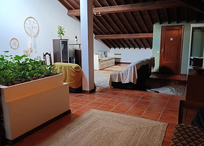 Ben House, Private Parking Ponta Delgada