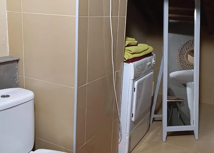 Ben House, Private Parking 펜션