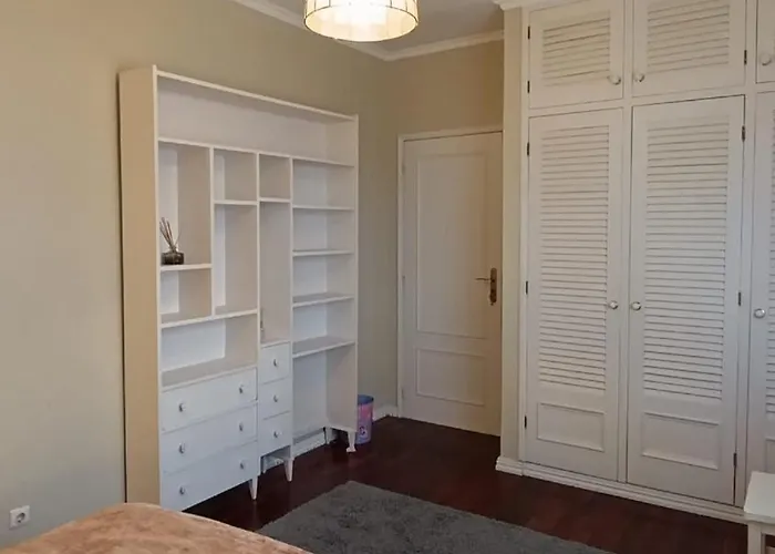 Ben House, Private Parking 펜션 Ponta Delgada