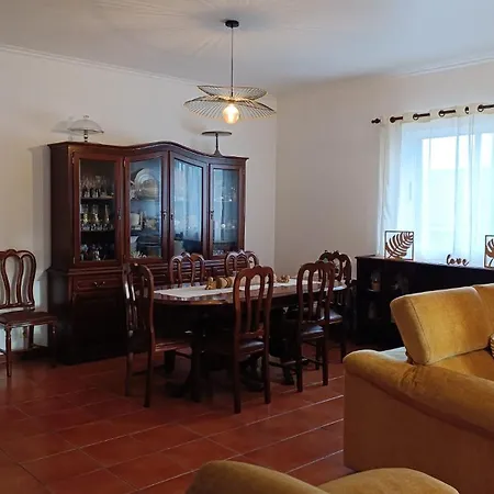 Ben House, Private Parking Ferienhaus *