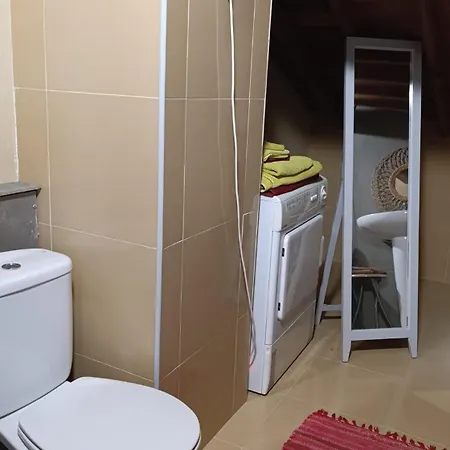 Ben House, Private Parking Dom wakacyjny