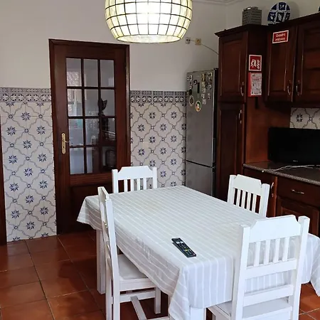 Ferienhaus Ben House, Private Parking *