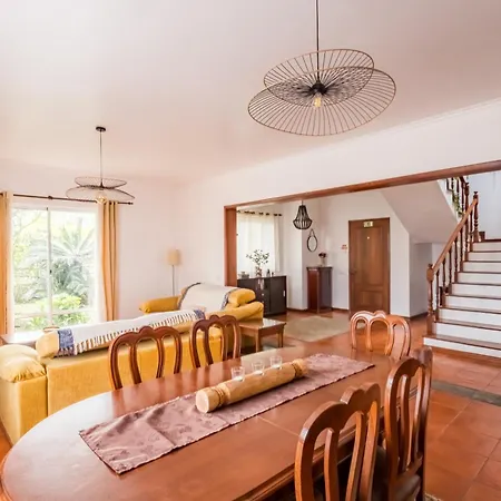 Ben House, Private Parking Holiday home Ponta Delgada (Sao Miguel)
