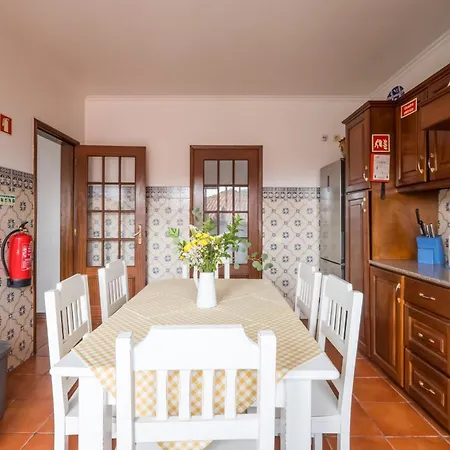 Ben House, Private Parking *