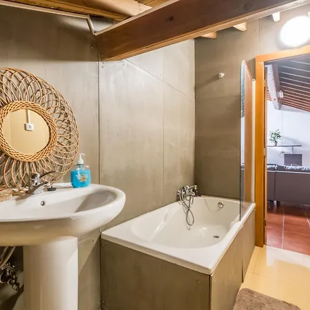 Holiday home Ben House, Private Parking *