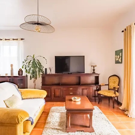 Ben House, Private Parking * Ponta Delgada (Sao Miguel)